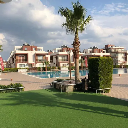 Diamond Cyprus - Royal Sun Flower Apertment Appart hôtel Famagouste