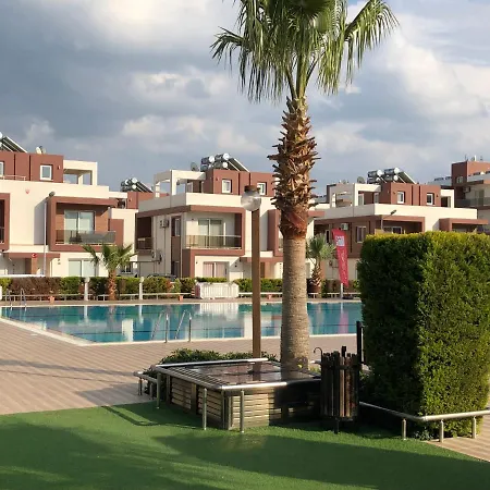 Diamond Cyprus - Royal Sun Flower Apertment