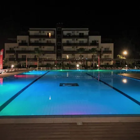 Diamond Cyprus - Royal Sun Flower Apertment Ξενοδοχείο με διαμερίσματα Αμμόχωστος
