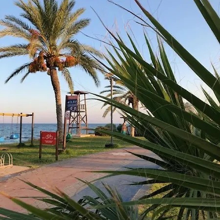 Diamond Cyprus - Royal Sun Flower Apertment *